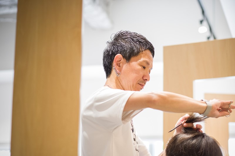 KEN HAIR/MAKE CLAPS代表