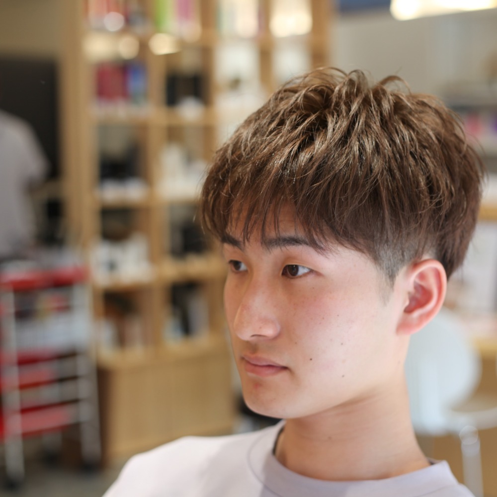 CLAPSCOLORカラーリングは立体感の演出